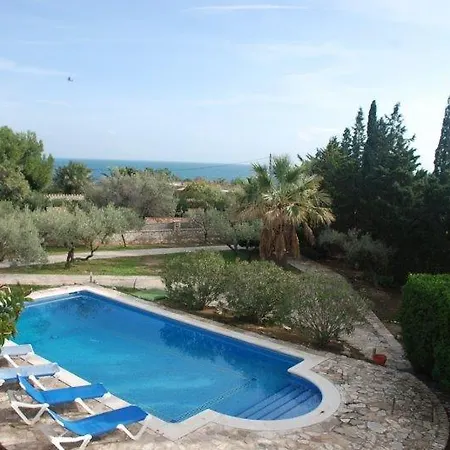 Vil.la Roser Villa