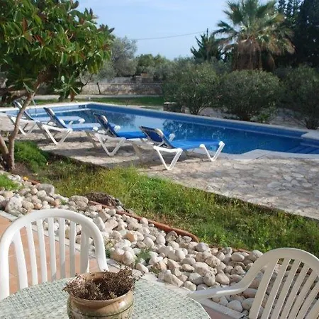 Villa Vil.la Roser *